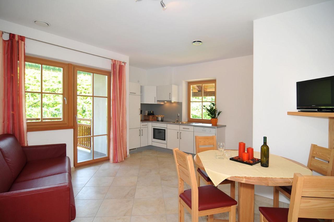 Weinhof Mumelter Apartment Апиано сула Страда дел Вино Екстериор снимка